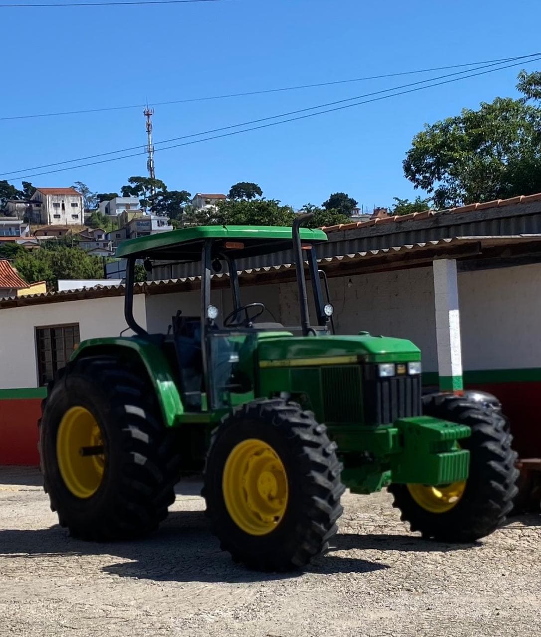 Trator John Deere 6300 4x4 95cv Semi-cabinado (2000) Revisado